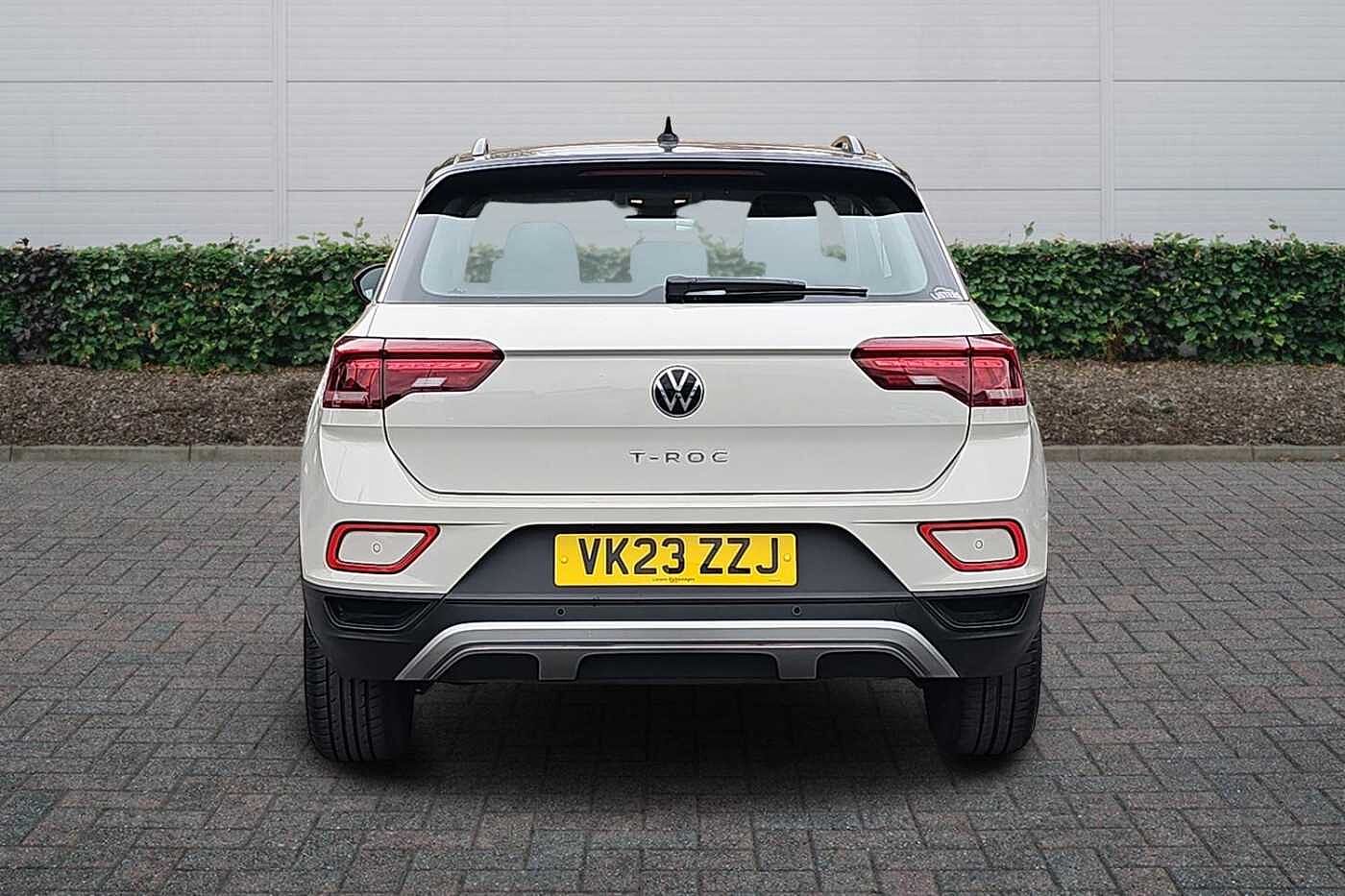 Used Volkswagen T-Roc 2023 for sale - 76111482: Photo 8
