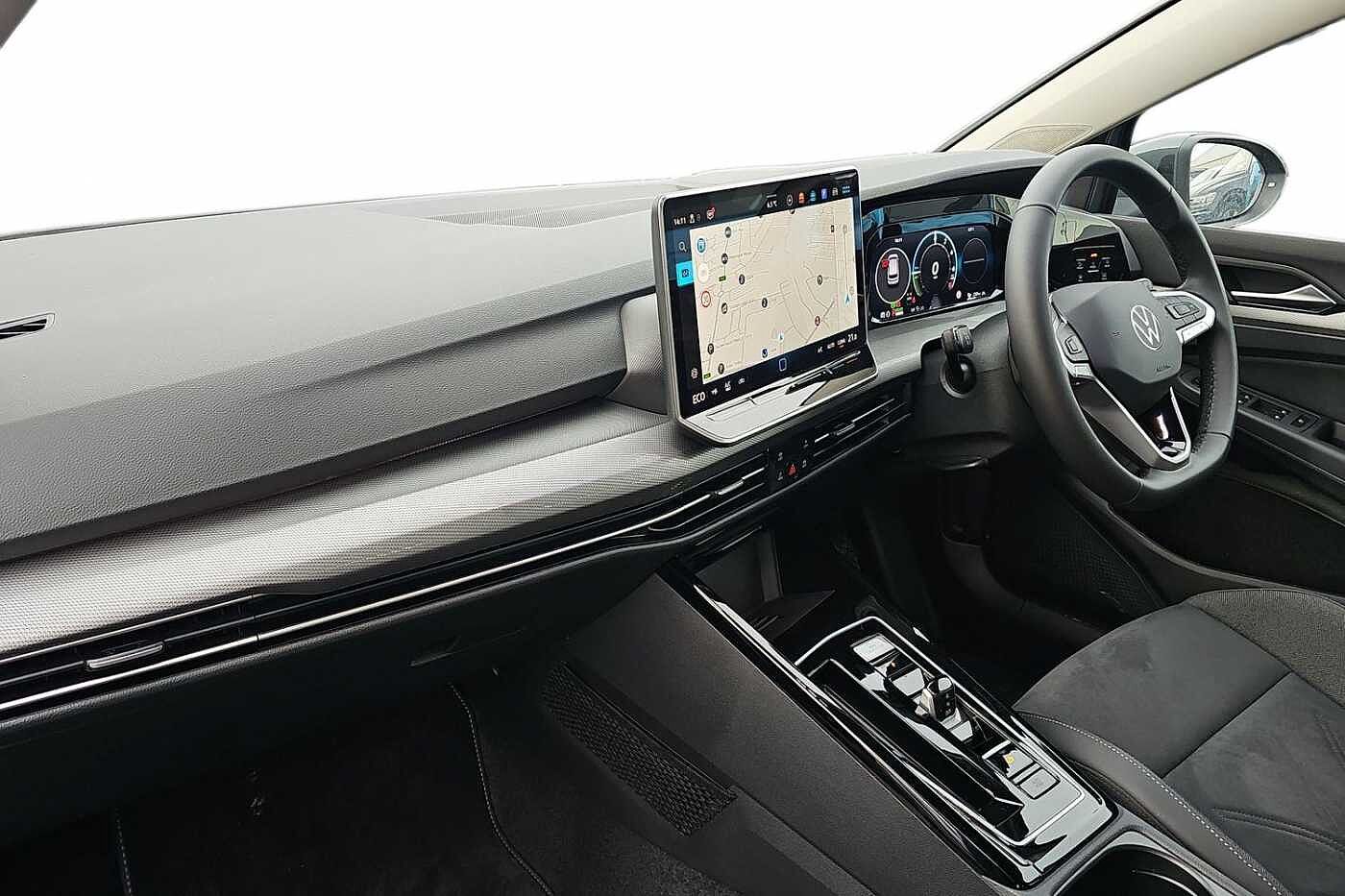 Used Volkswagen Golf 2025 for sale - 77176958: Photo 2