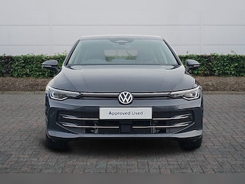 Used Volkswagen Golf 2025 for sale - 77176958: Photo