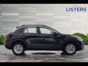 Used Volkswagen T-Roc 2024 for sale - 74839175: Photo