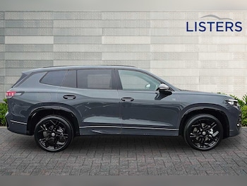 Used Volkswagen Touran 2025 for sale - 76837617: Photo