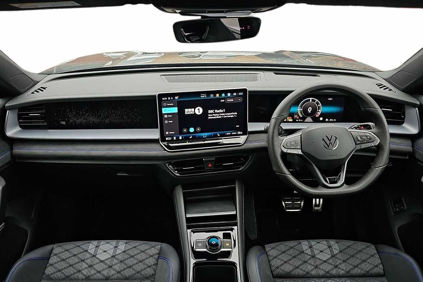 Used Volkswagen Touran 2025 for sale - 76837617: Photo 9