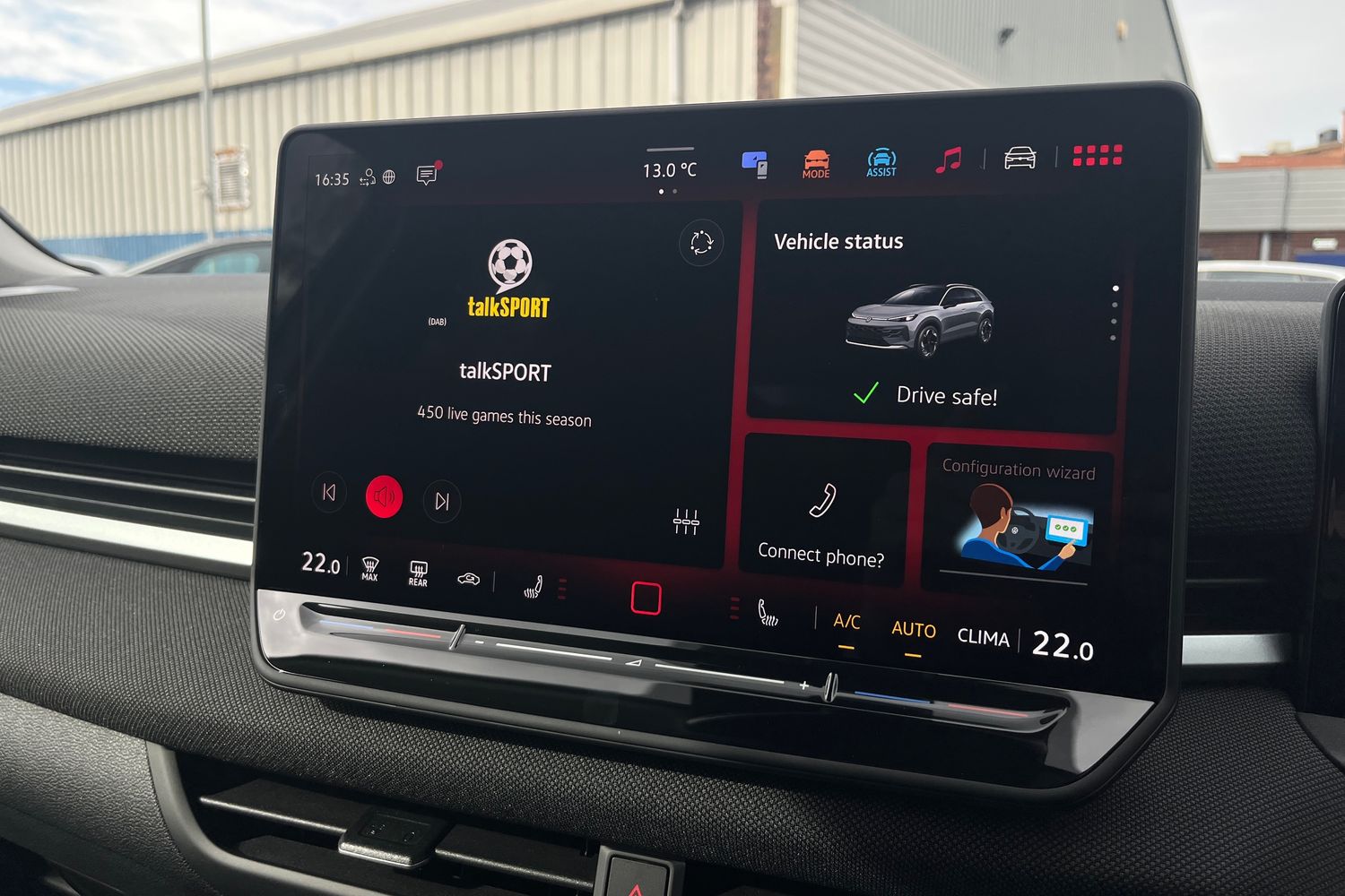 Used Volkswagen T-Roc 2026 for sale - 78186437: Photo 11