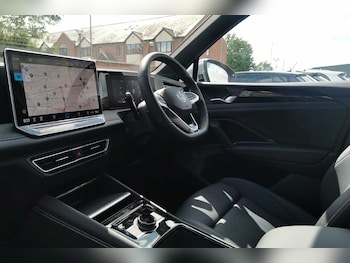 Used Volkswagen Tiguan 2025 for sale - 75042354: Photo