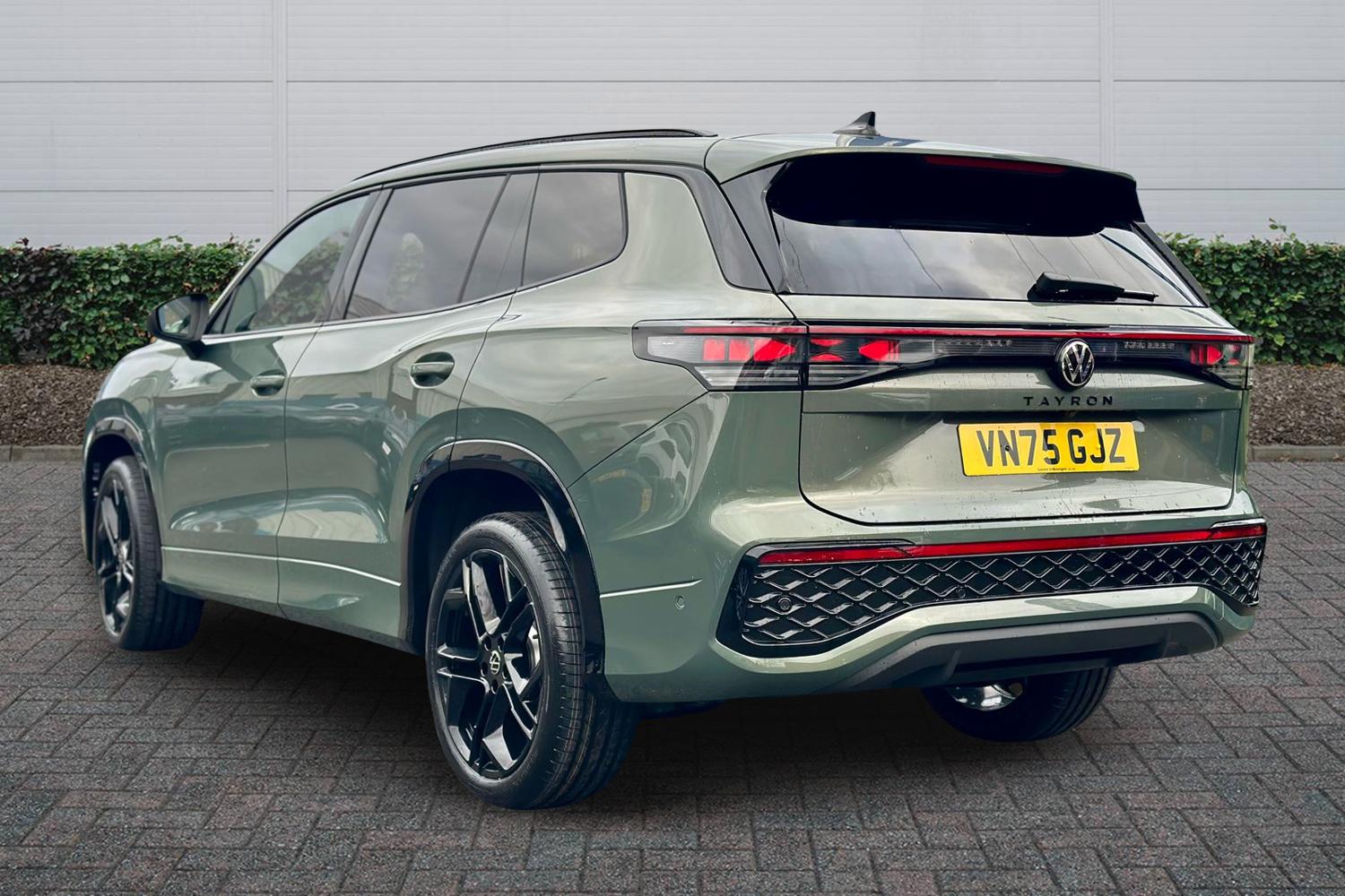 Used Volkswagen Touran 2026 for sale - 77177186: Photo 2