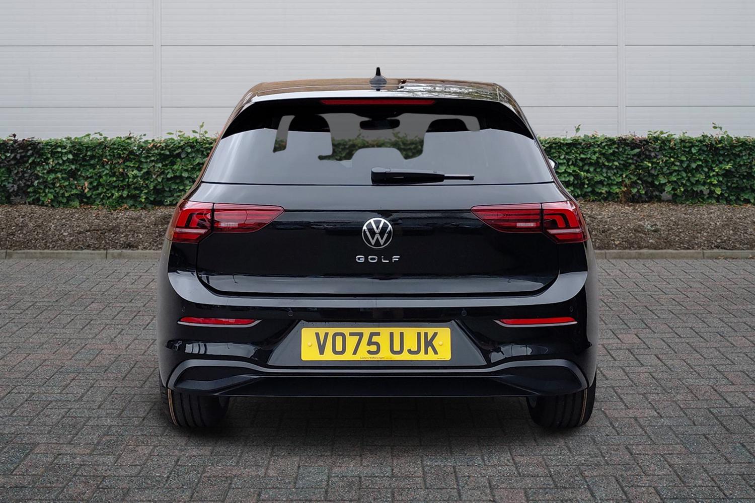 Used Volkswagen Golf 2025 for sale - 76474503: Photo 4