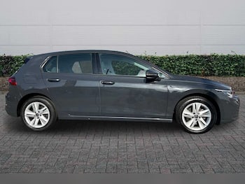 Used Volkswagen Golf 2023 for sale - 79603235: Photo