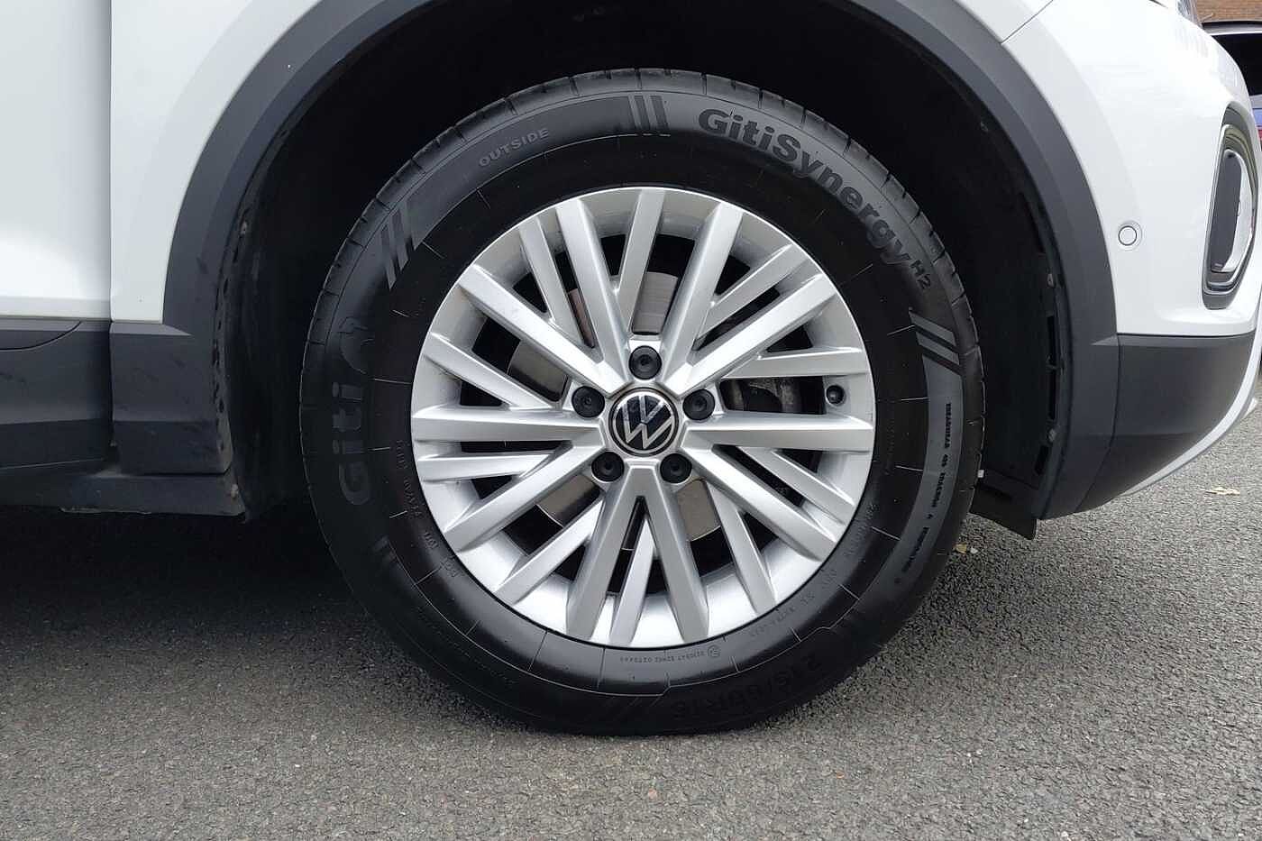 Used Volkswagen T-Roc 2023 for sale - 76241251: Photo 5