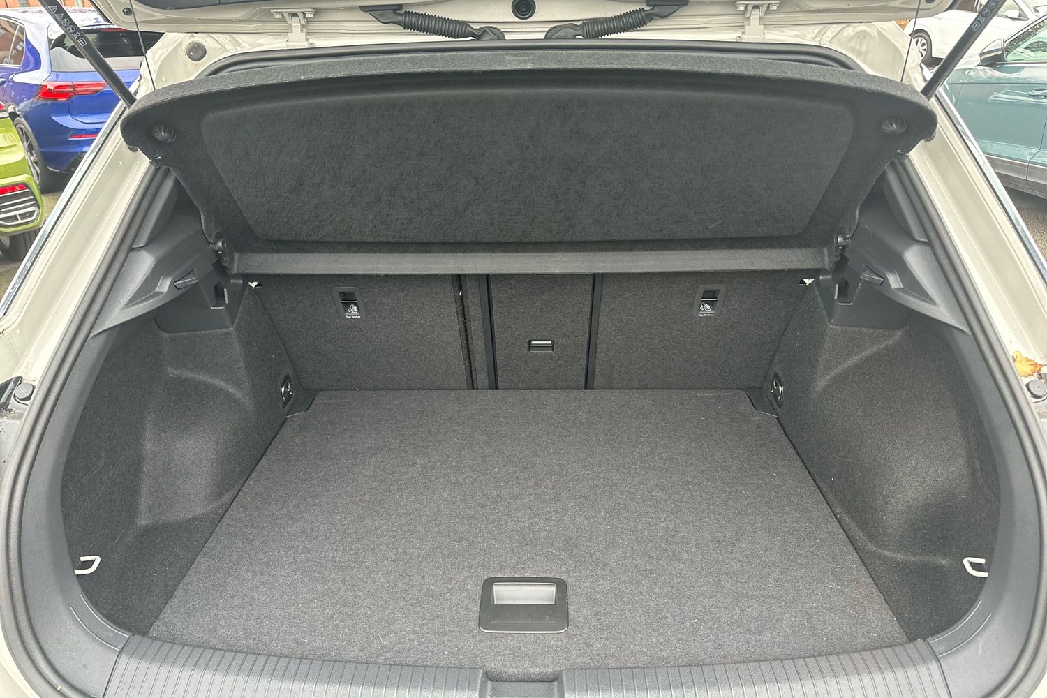 Used Volkswagen T-Roc 2025 for sale - 77124515: Photo 10