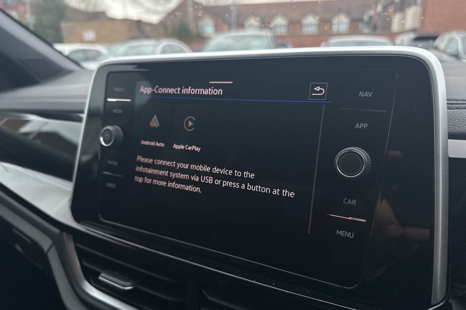 Used Volkswagen T-Roc 2025 for sale - 77124515: Photo 15