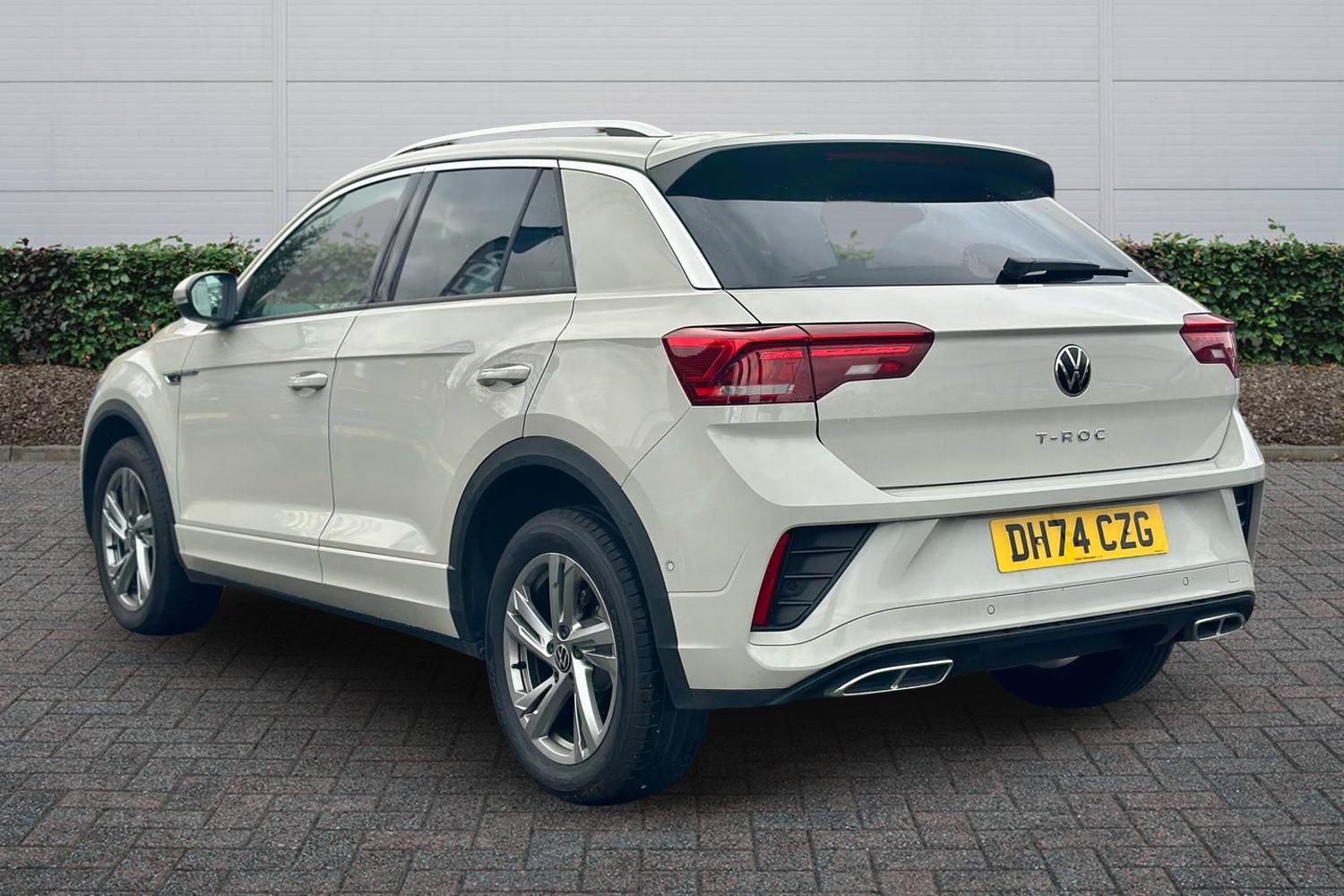 Used Volkswagen T-Roc 2025 for sale - 77124515: Photo 2