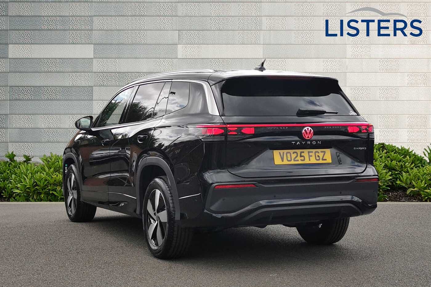 Used Volkswagen Touran 2025 for sale - 77177699: Photo 3