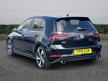 Used Volkswagen Golf 2019 for sale - 79189610: Photo
