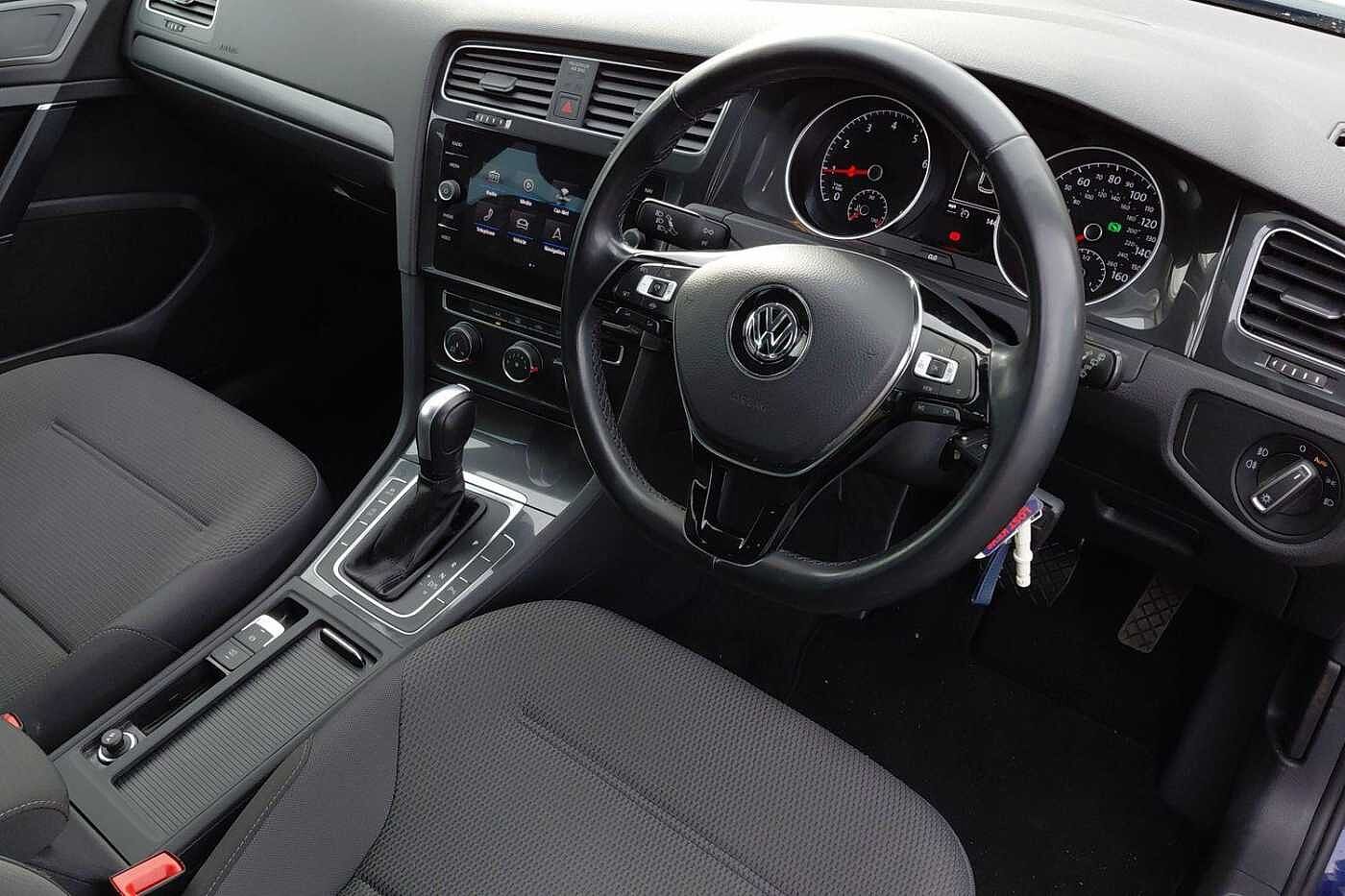 Used Volkswagen Golf 2019 for sale - 76434310: Photo 6