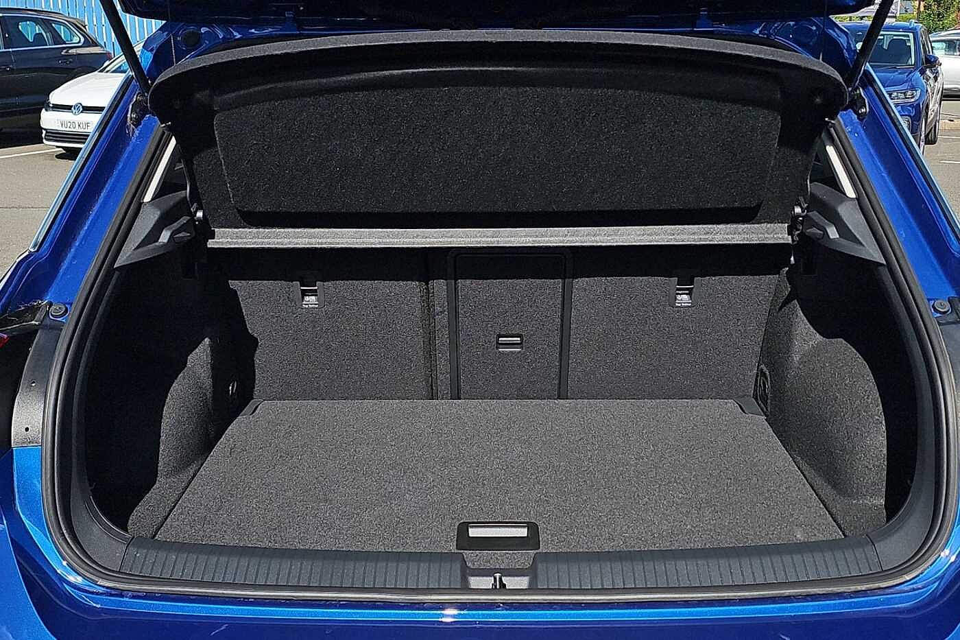 Used Volkswagen T-Roc 2025 for sale - 76111300: Photo 11