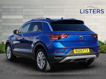 Used Volkswagen T-Roc 2025 for sale - 76111300: Photo 3