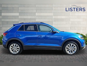 Used Volkswagen T-Roc 2025 for sale - 76111300: Photo 4