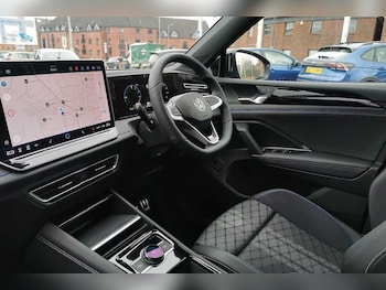 Used Volkswagen Tiguan 2025 for sale - 76111237: Photo 2