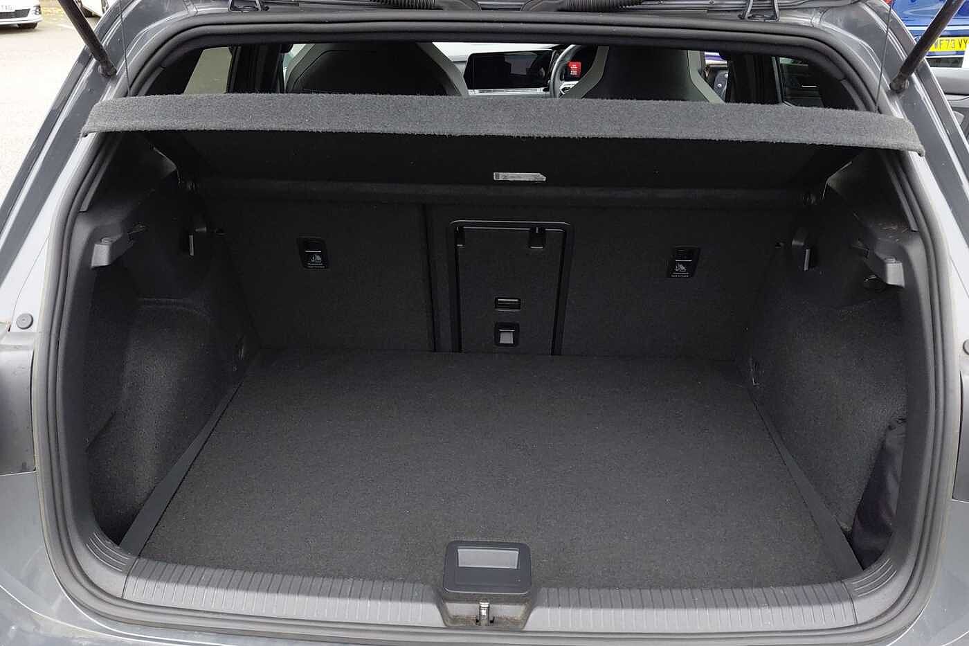 Used Volkswagen Golf 2020 for sale - 77054184: Photo 11