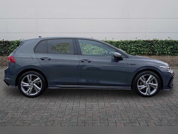 Used Volkswagen Golf 2020 for sale - 77054184: Photo