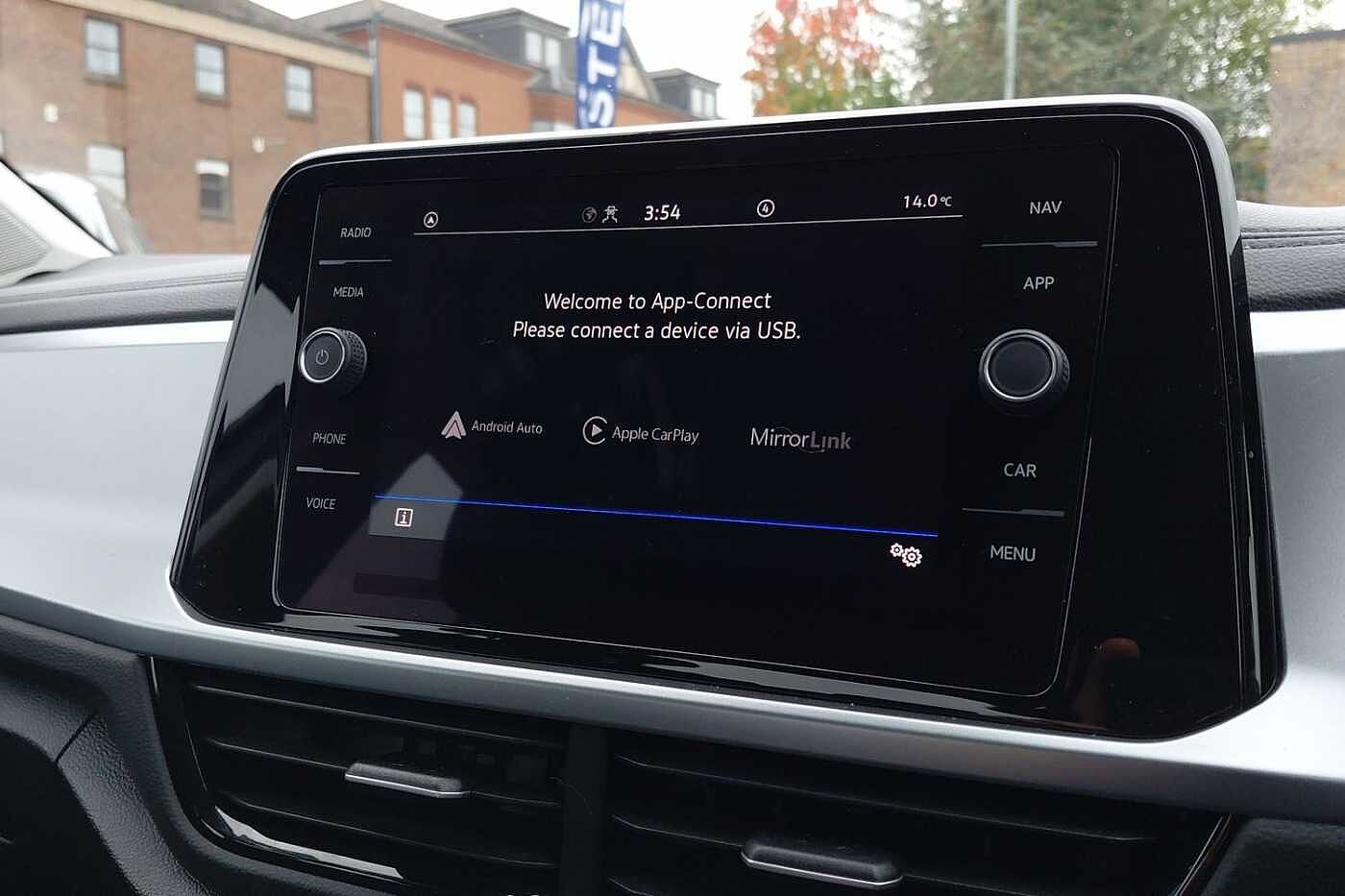 Used Volkswagen T-Roc 2023 for sale - 77177072: Photo 14