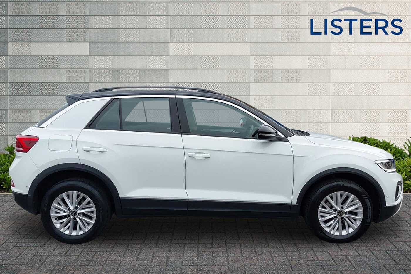 Used Volkswagen T-Roc 2023 for sale - 77177072: Photo 4