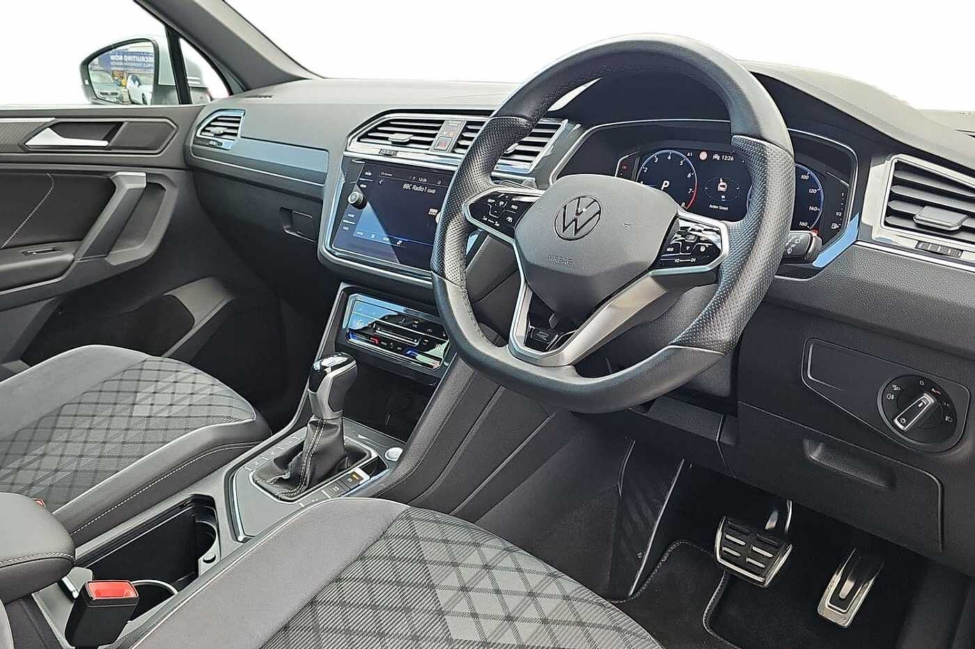 Used Volkswagen Tiguan 2023 for sale - 76110634: Photo 6