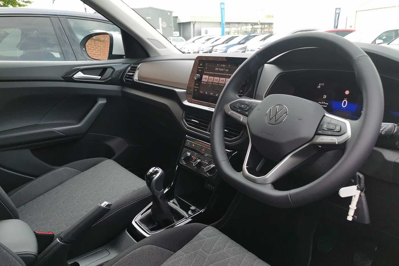 Used Volkswagen T-Cross 2025 for sale - 77177766: Photo 6