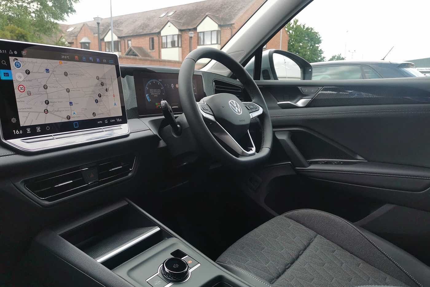 Used Volkswagen Tiguan 2025 for sale - 77177411: Photo 2