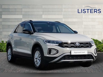 Used Volkswagen T-Roc 2023 for sale - 75432296: Photo