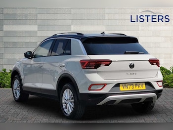 Used Volkswagen T-Roc 2023 for sale - 75432296: Photo