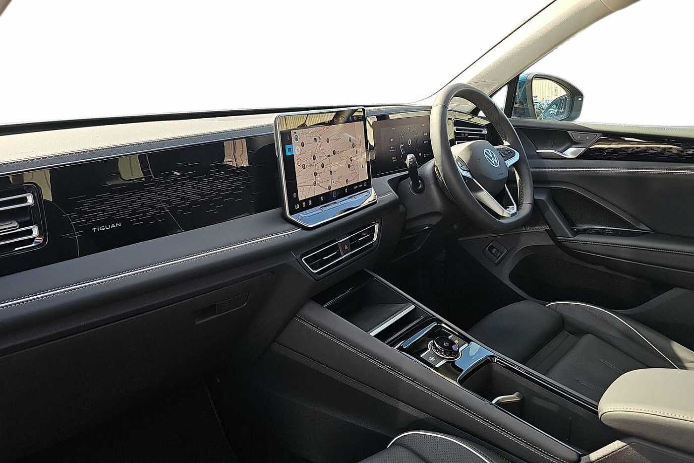 Used Volkswagen Tiguan 2025 for sale - 76111359: Photo 2