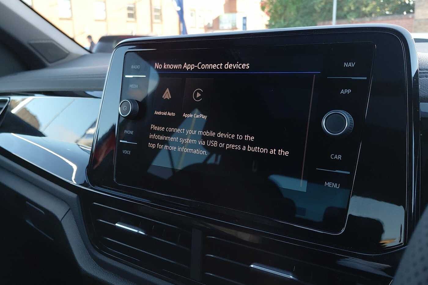 Used Volkswagen T-Roc 2025 for sale - 77177163: Photo 15