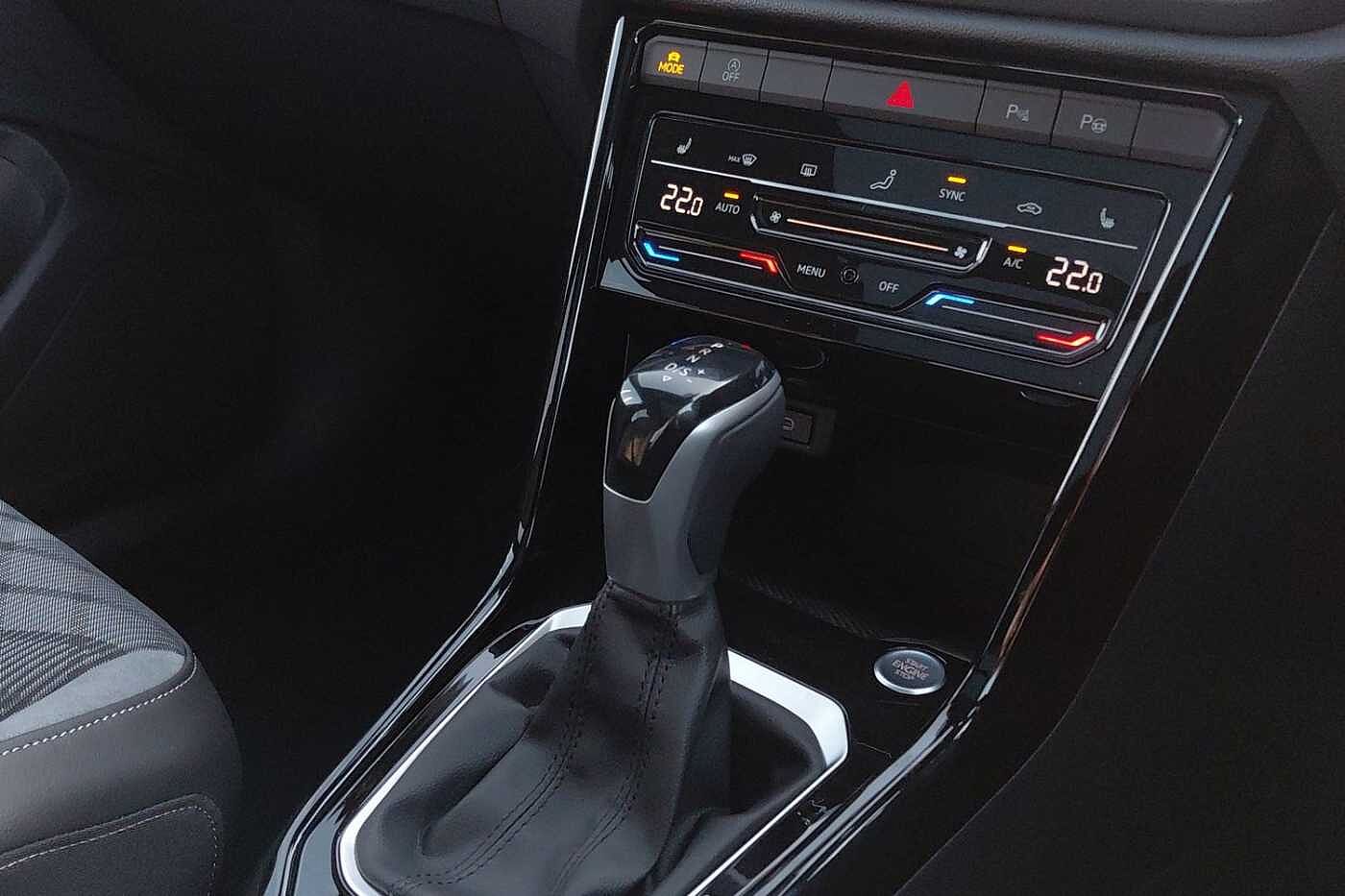 Used Volkswagen T-Roc 2025 for sale - 77177163: Photo 16