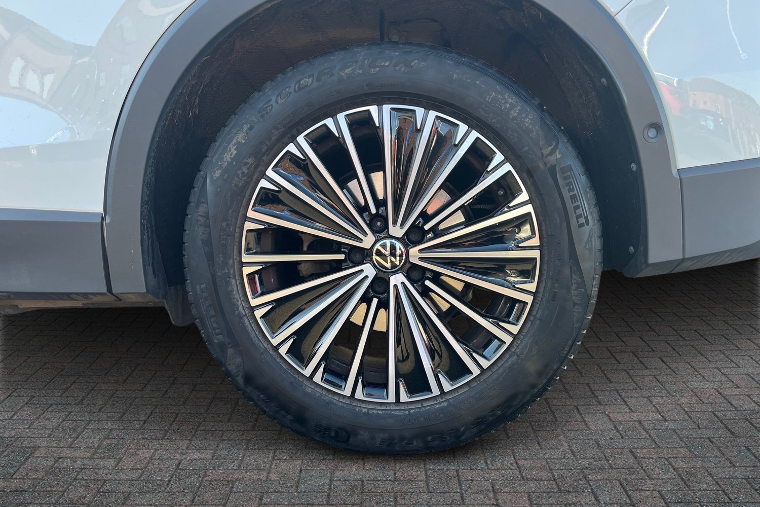 Used Volkswagen Tiguan 2024 for sale - 77725142: Photo 6