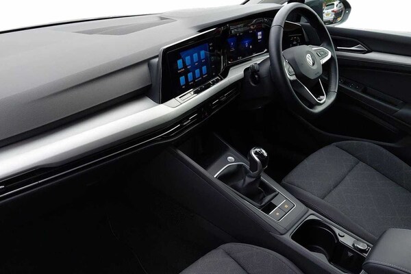 Used Volkswagen Golf 2023 for sale - 76123956: Photo 2