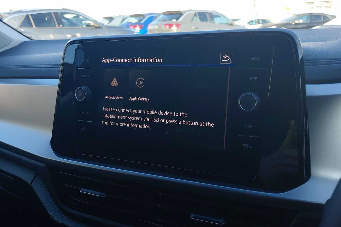 Used Volkswagen T-Roc 2025 for sale - 77177439: Photo 14