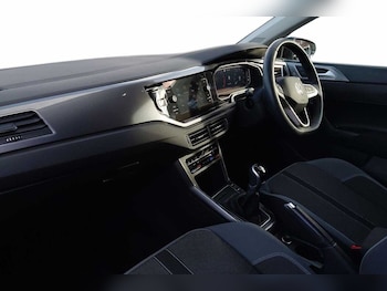 Used Volkswagen Polo 2023 for sale - 76458576: Photo