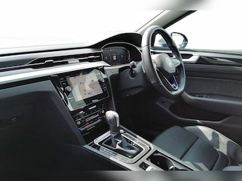 Used Volkswagen Arteon 2024 for sale - 75533681: Photo