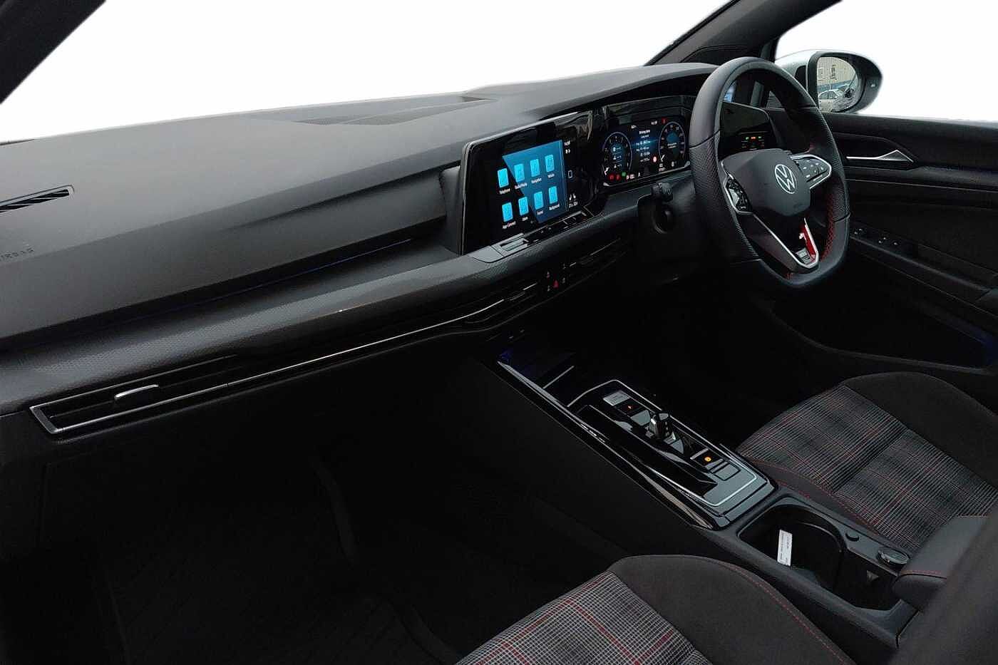 Used Volkswagen Golf 2023 for sale - 77176678: Photo 2