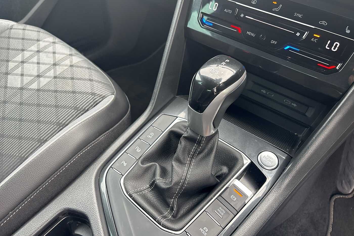 Used Volkswagen Tiguan 2024 for sale - 76110821: Photo 10