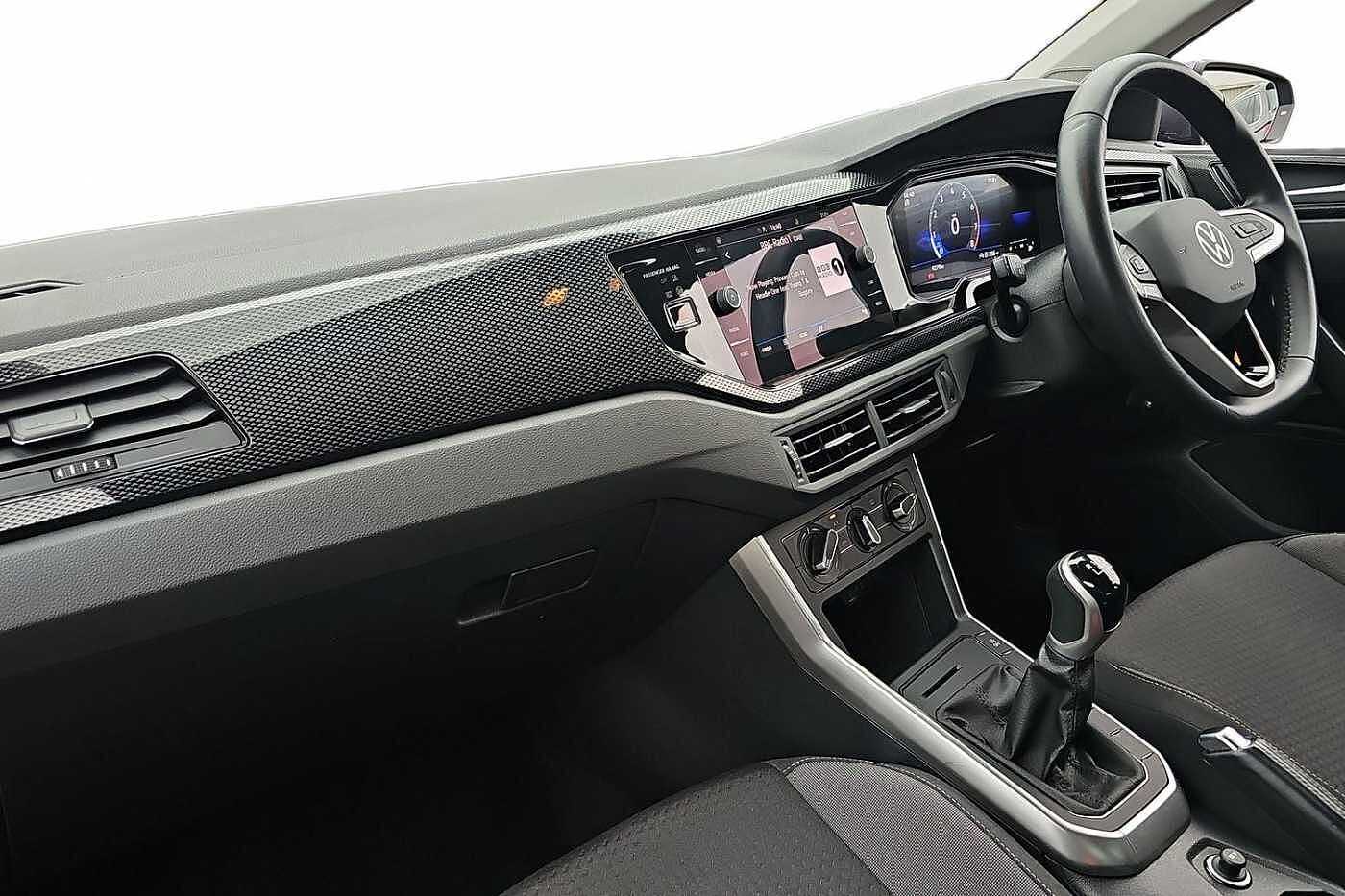 Used Volkswagen Polo 2023 for sale - 77176724: Photo 2