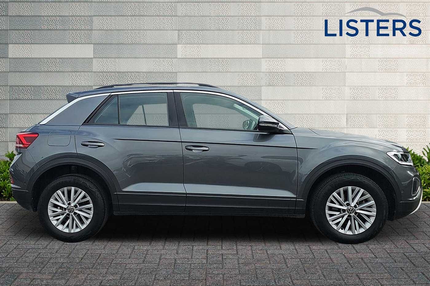 Used Volkswagen T-Roc 2022 for sale - 76110695: Photo 4