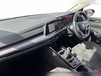 Used Volkswagen Golf 2023 for sale - 79363333: Photo
