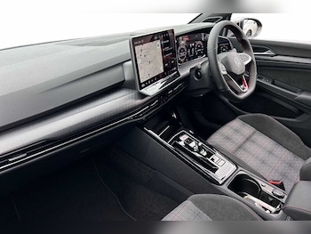 Used Volkswagen Golf 2026 for sale - 79363235: Photo