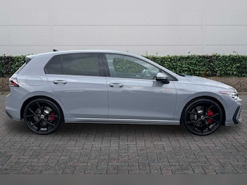 Used Volkswagen Golf 2026 for sale - 79363235: Photo