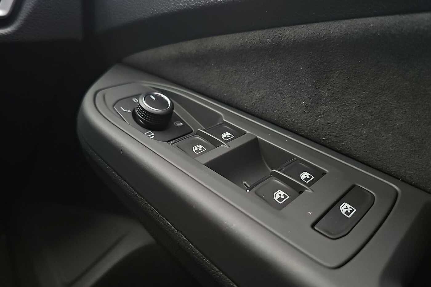 Used Volkswagen Golf 2025 for sale - 76123943: Photo 15
