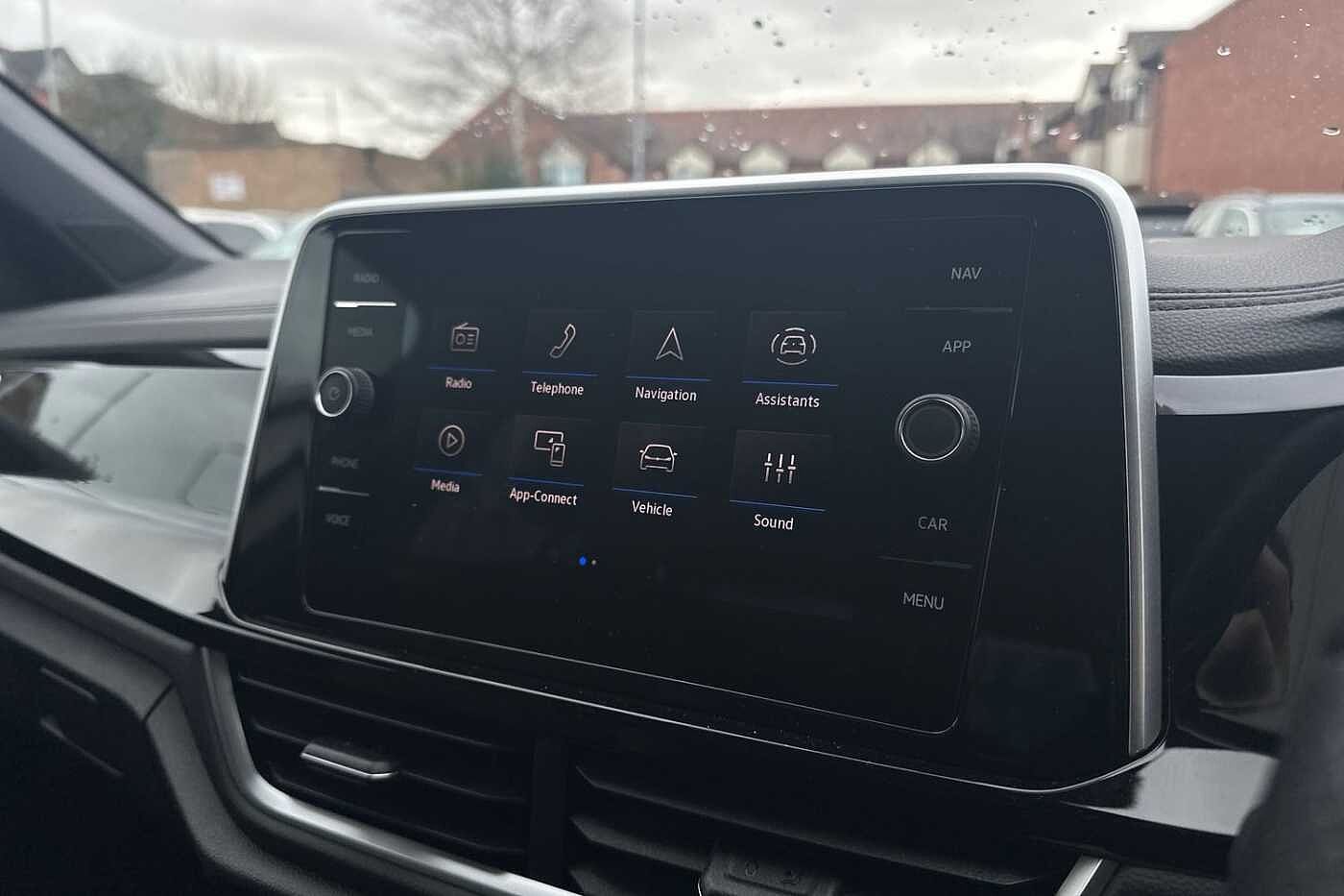 Used Volkswagen T-Roc 2025 for sale - 77177650: Photo 12