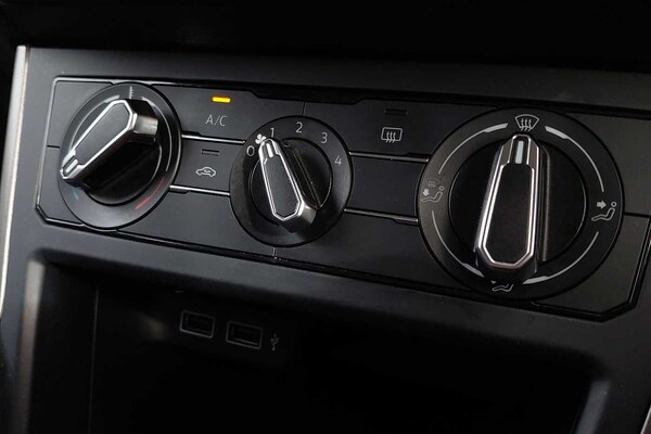 Used Volkswagen Polo 2018 for sale - 76111563: Photo 15