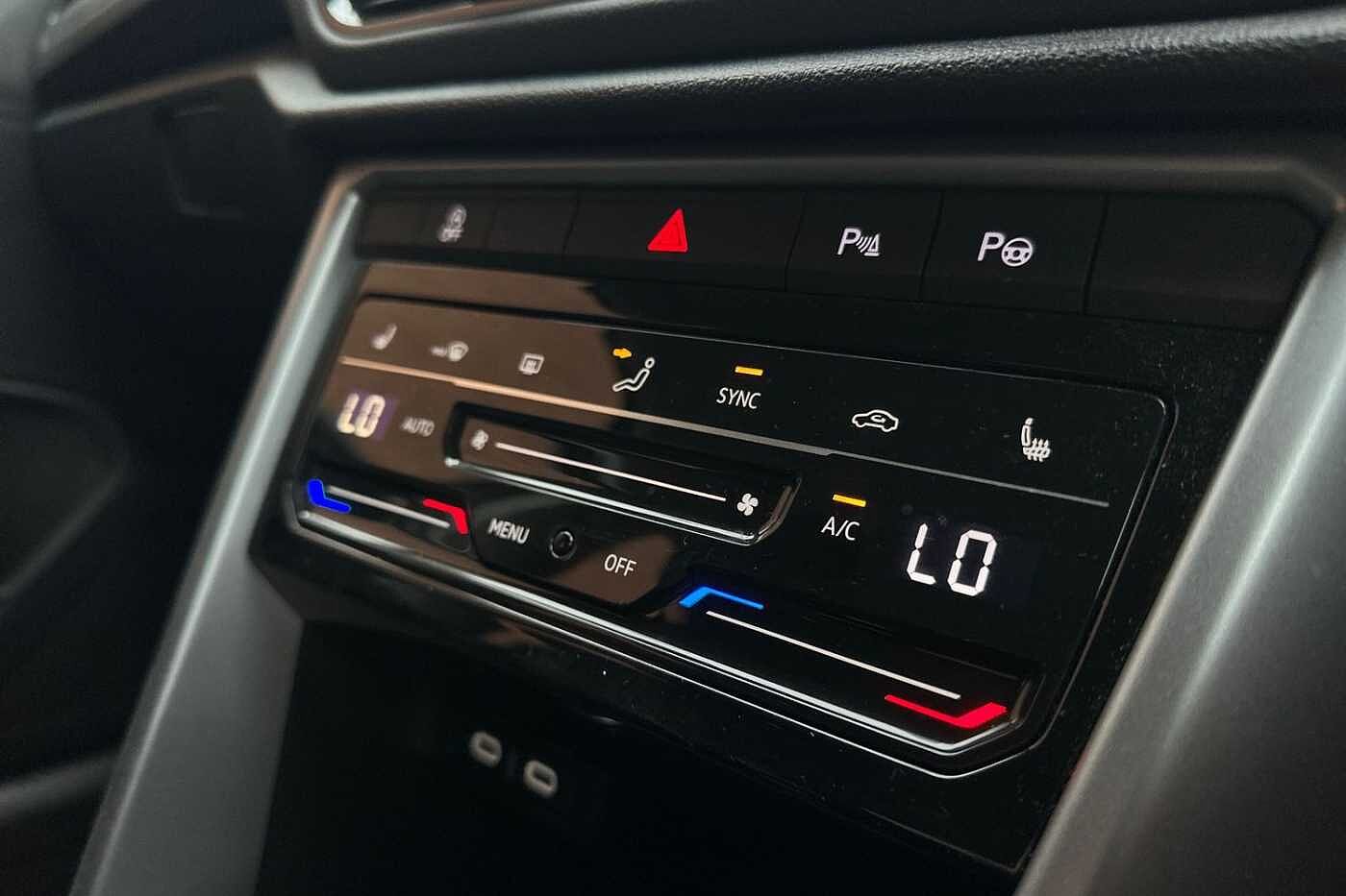 Used Volkswagen T-Roc 2023 for sale - 77177007: Photo 16